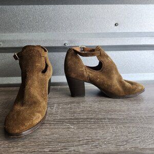 Frye Shootie Boot Chestnut Brown Suede Meghan ankle open authentic Frye Sz 6.5B